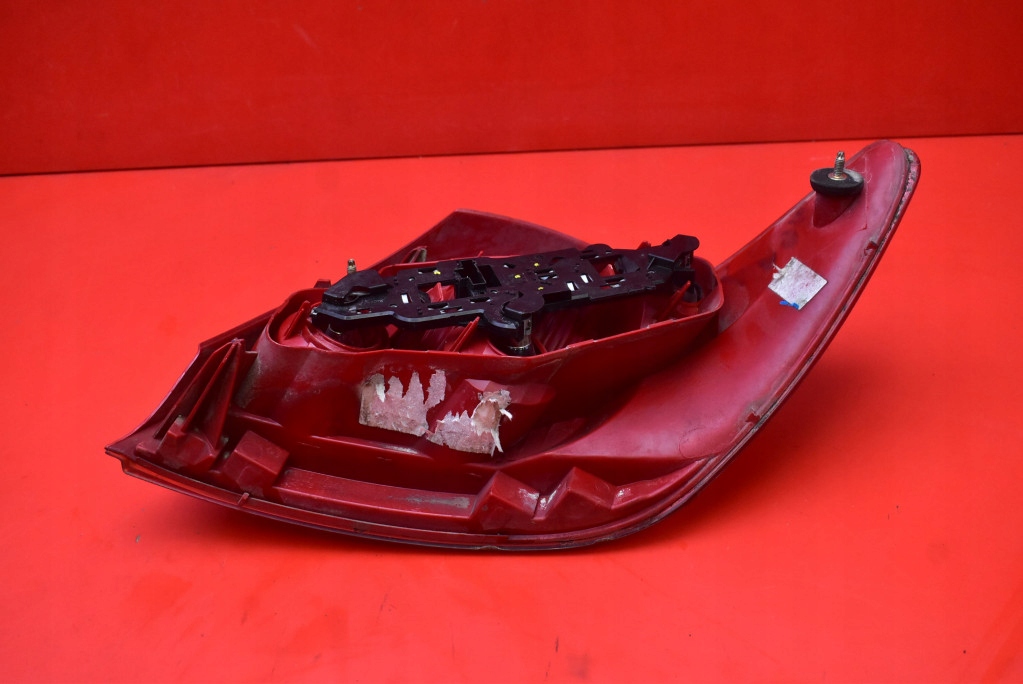фото №6, Лампа ліва задня задня peugeot 307 5d hb 01-05