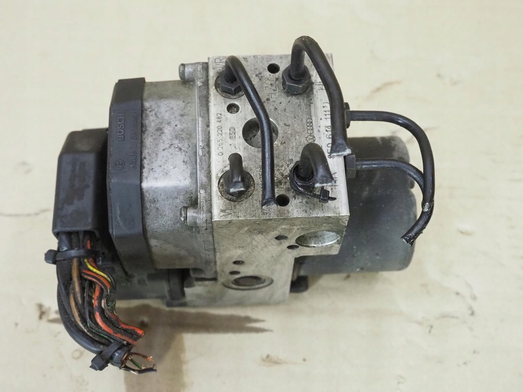 фото №8, Насос abs audi a6 c5 a8 d2 vw passat b5 8e0614111j