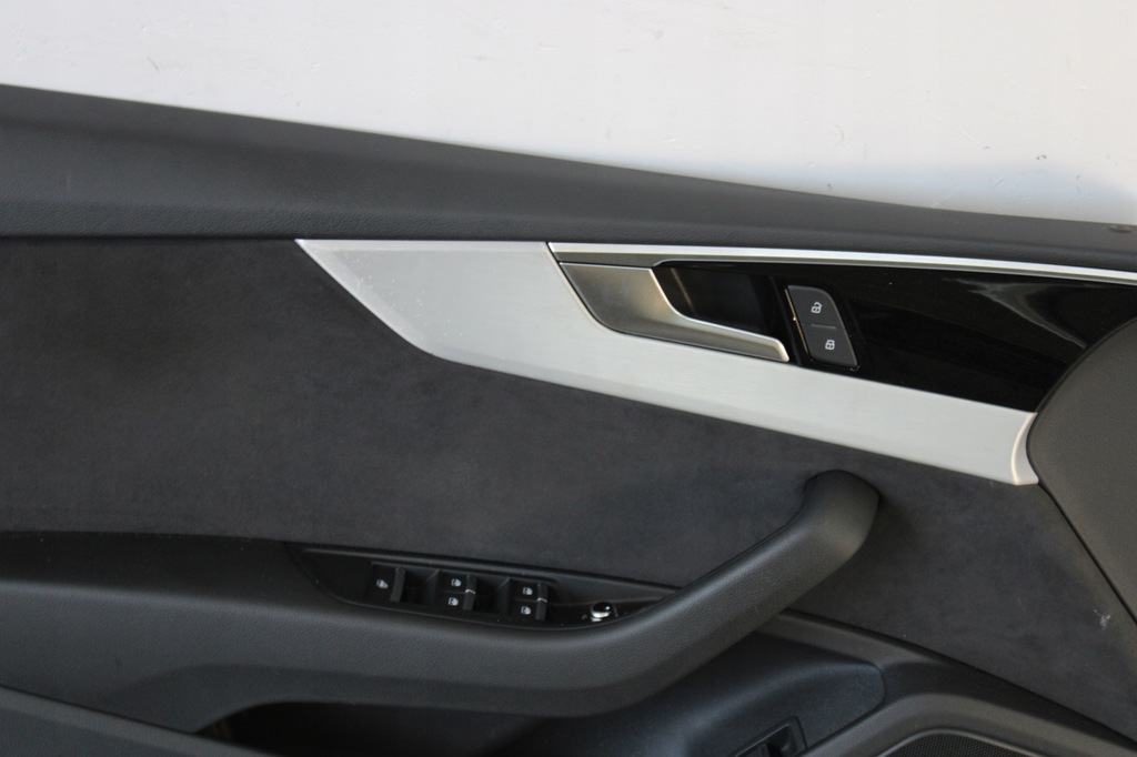 фото №12, Сиденья кожа кожа салон обивка обшивки audi a5 cabrio 8w 8w7 f5 lift