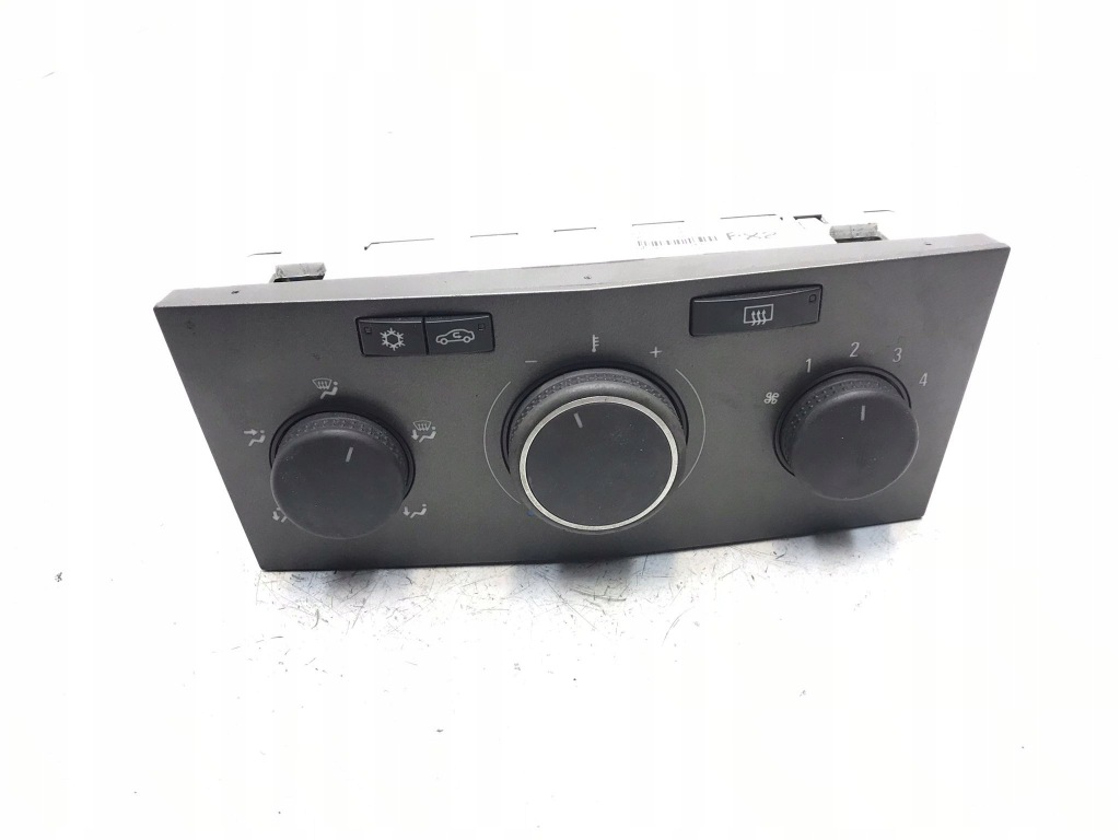 фото №1, Opel astra h 2008 панель кондиционера