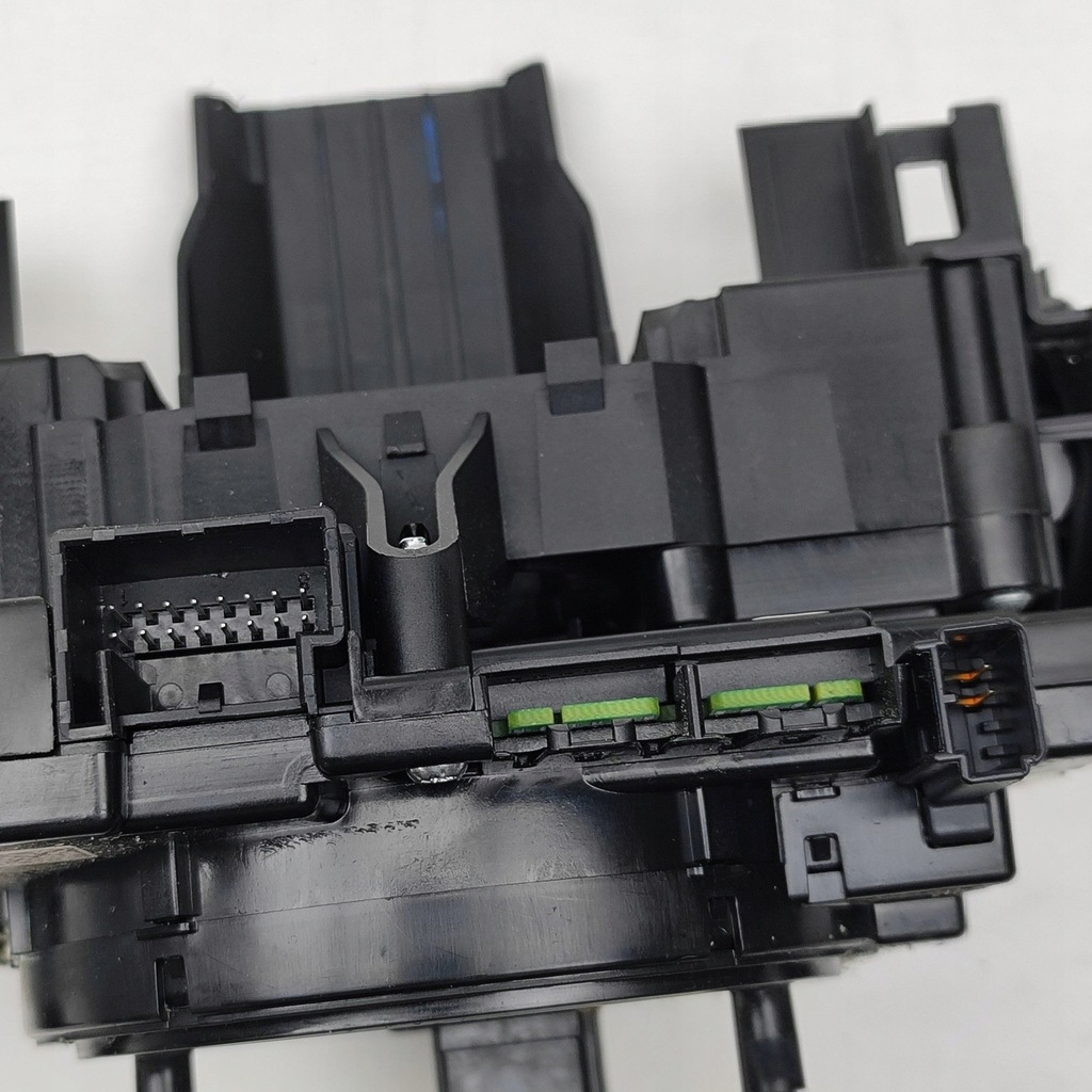 фото №8, Volkswagen caddy 2019 рычаг / переключатель поворотники