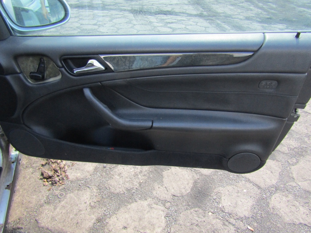 Mercedes w208 clk lift сидіння лівий правий заднє сидіння задня оббивка двері шкіра Київ