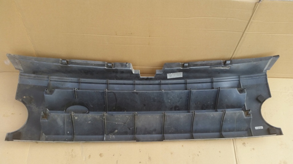 фото №3, Решітка радіатора - land rover discover iii 04-09