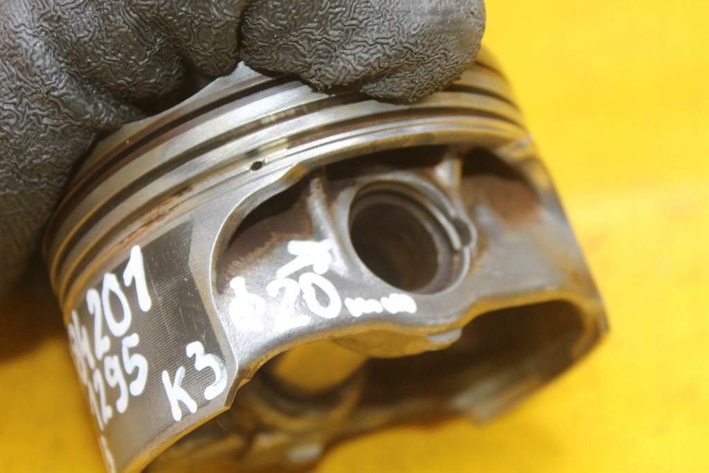 фото №11, Поршень поршні bmw e90 e91 e92 e87 e60 2.0 b n43b20aa 084201 1295