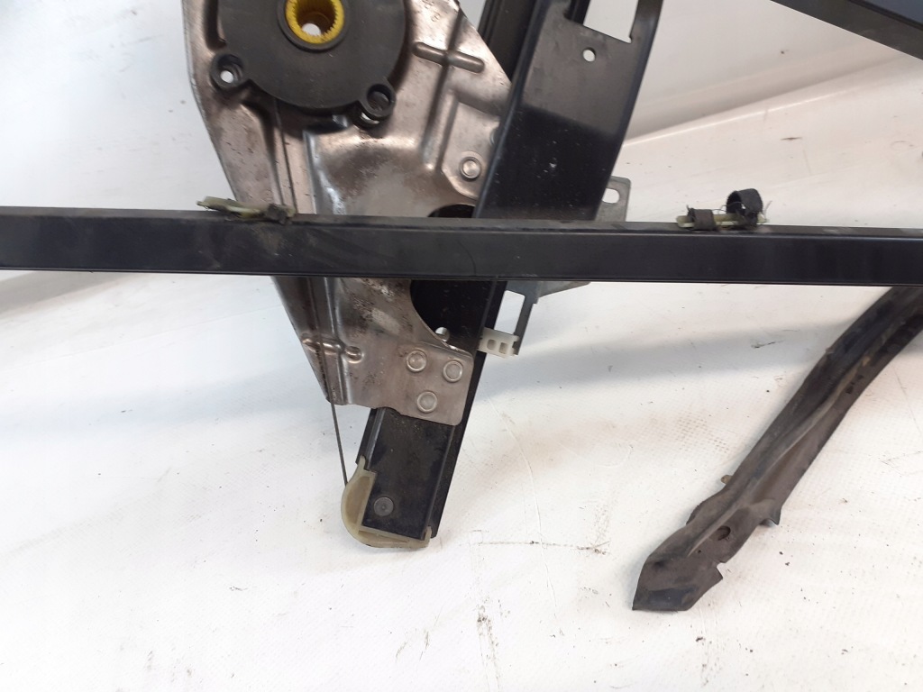 фото №8, Рамка дверь правый задняя a6 c5