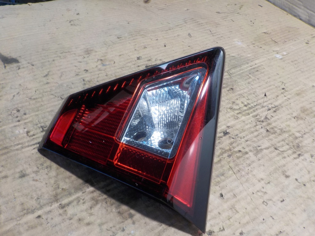 фото №1, Лампа права задня w кришка, ford escape