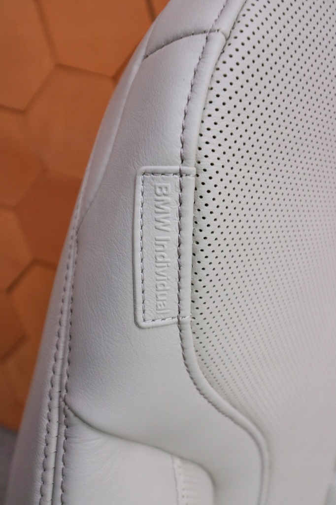 фото №13, Bmw 8 g15 салон сидіння individual шкіра merino вентиляція harman kardon