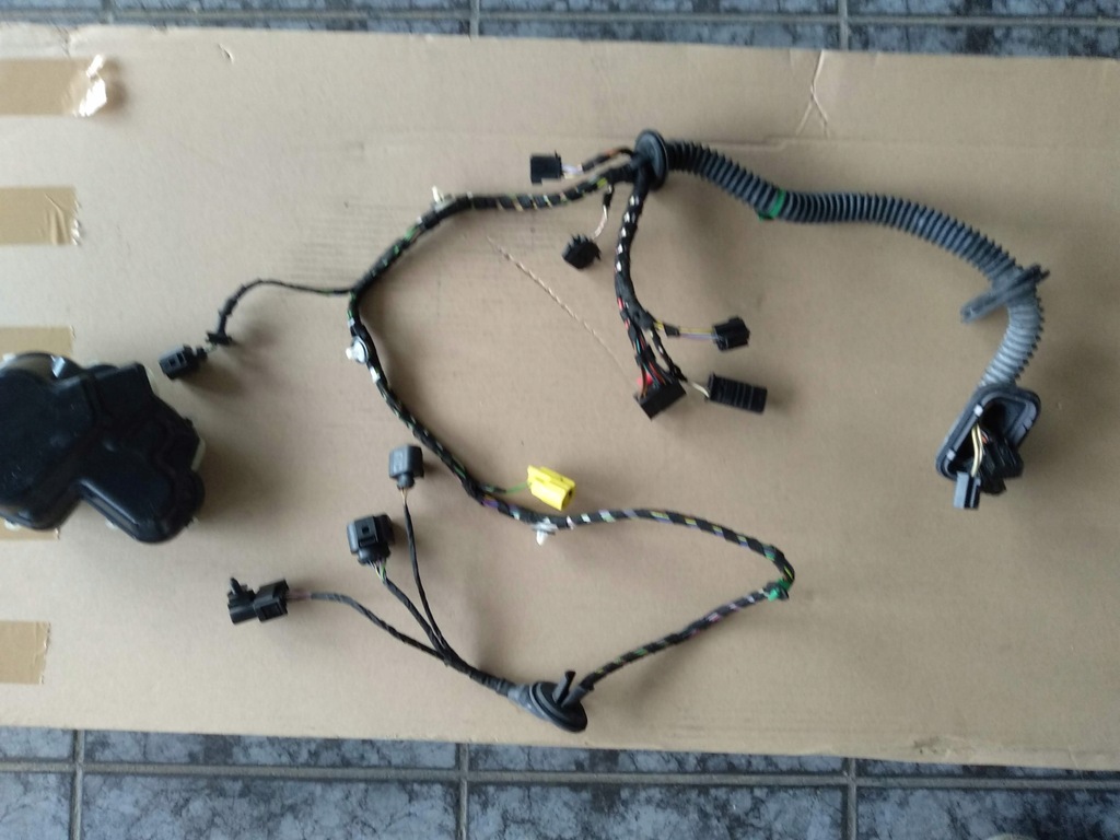 фото №1, Porsche panamera 970 джгут двері l перед доводчик