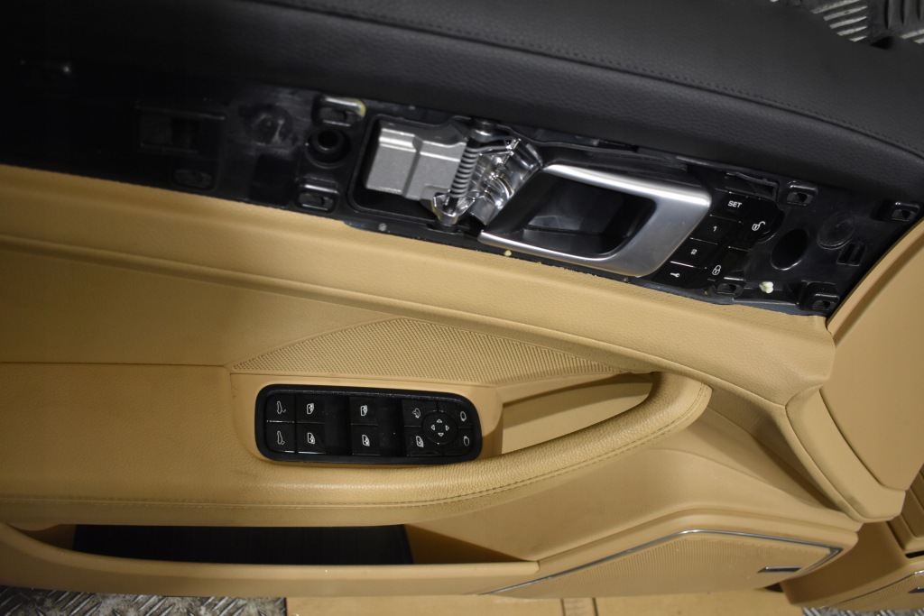 фото №8, Idealne сиденья обшивки заднее сиденье kpl. porsche panamera 971 luxory бежевый 1