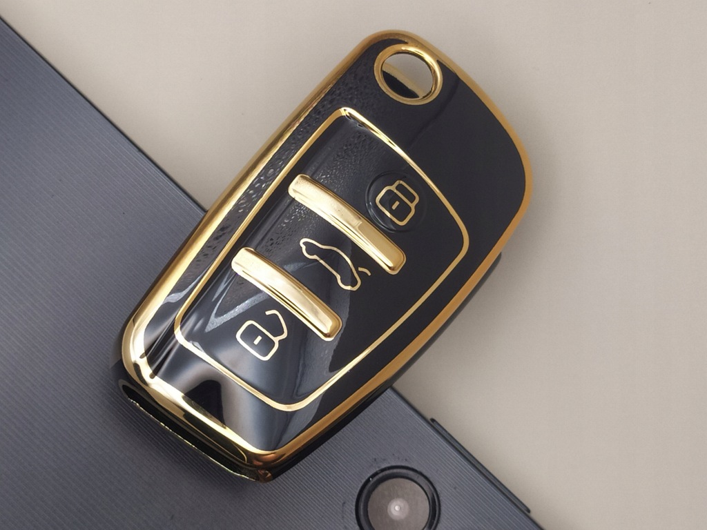 фото №1, Чехол na ключ audi gold