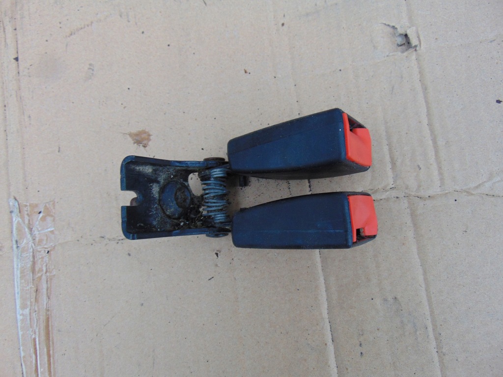 фото №1, Кліпса поперечина безпеки задня ford fiesta mk7