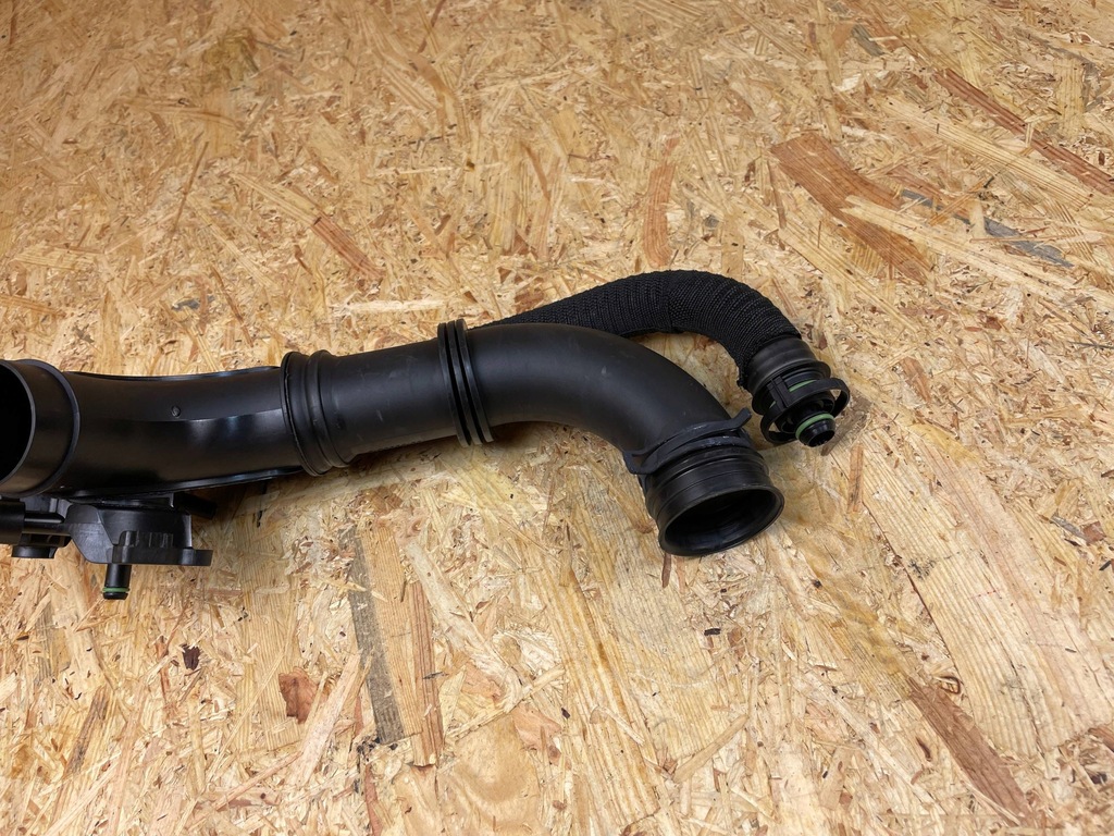 фото №6, Труба шланг канал повітря mercedes gla glb x247 h247 3019082z15