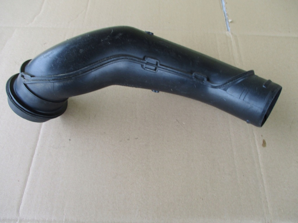 фото №6, Шланг воздуха 8200373766 clio iii 2.0 16v