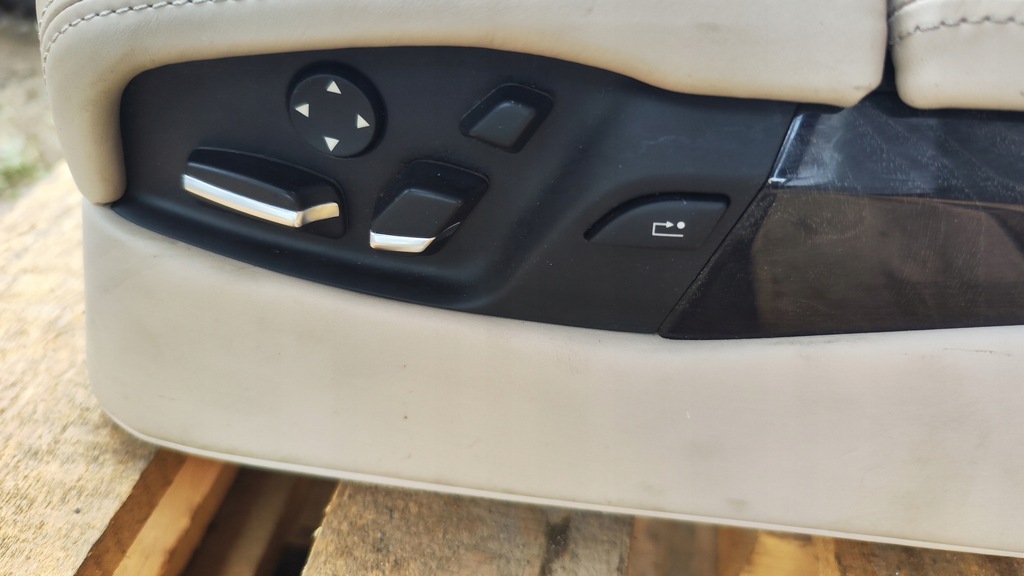 фото №8, Подлокотник бардачок сиденье задняя bmw f01