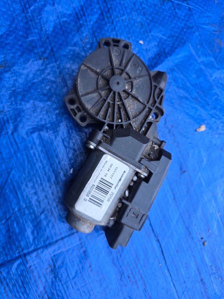 фото №1, Моторчик скло правий задня kia ceed 402058d 440850c