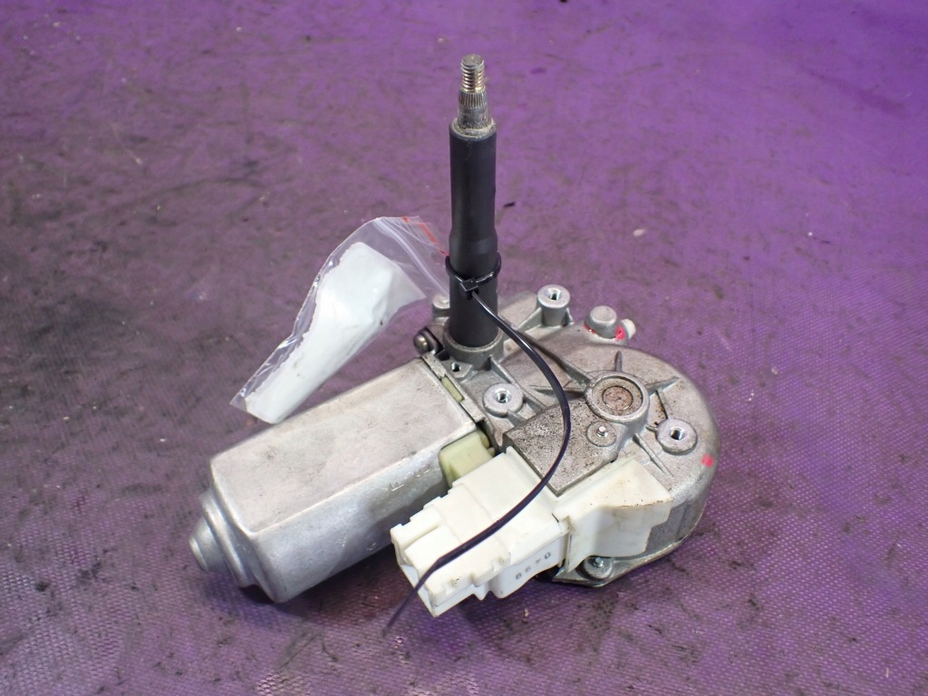 Купити Fiat uno hb 5d моторчик двірники задня 3 pin