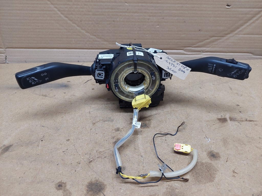 фото №1, Модуль руля переключатель лента golf vi 08r