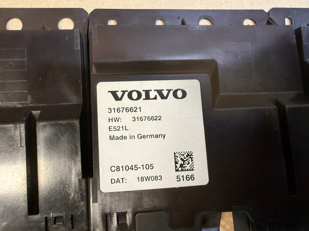 фото №6, Volvo l s90 v90 xc60 xc90 модуль кришки електричний 31676025