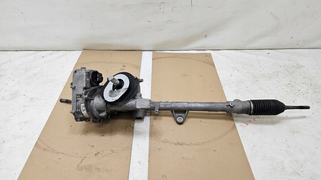 Тяга стабилизатор передний mercedes gle w176 a1673236300 в Украине