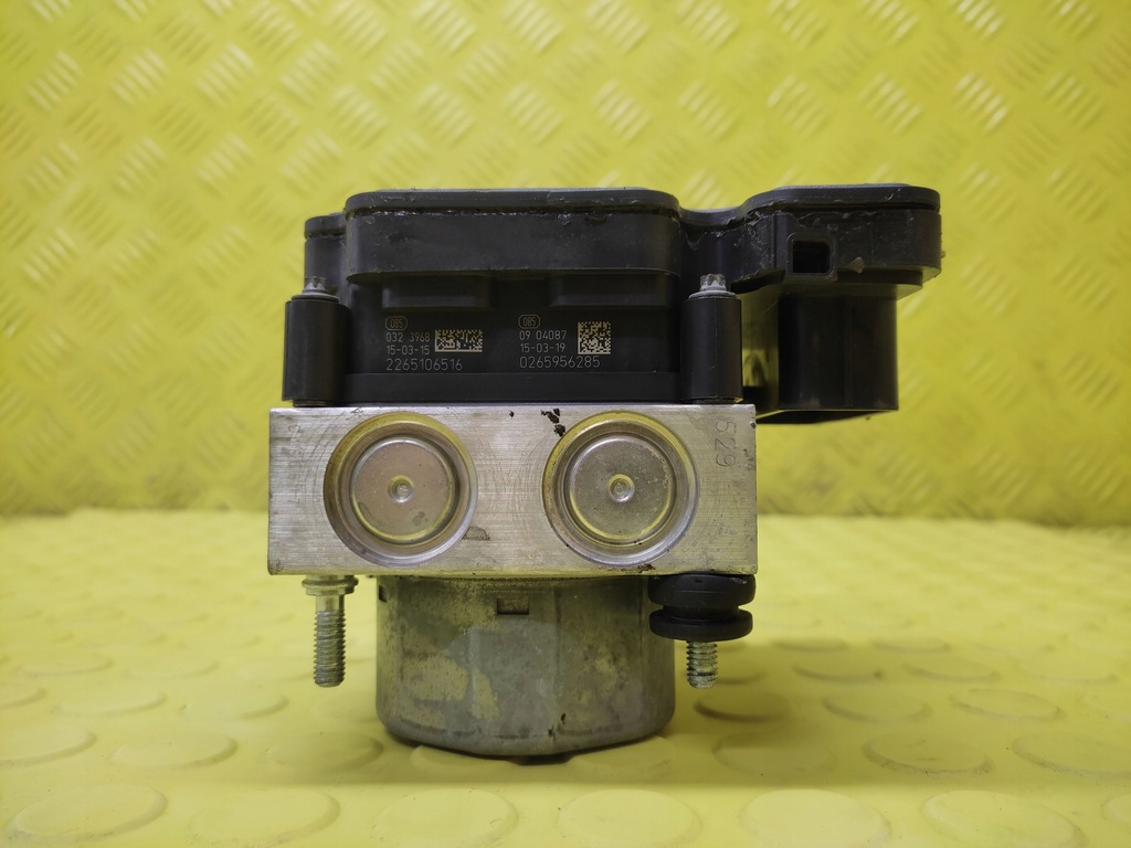 фото №1, Dacia sandero ii 0.9 tce насос abs 476605492r