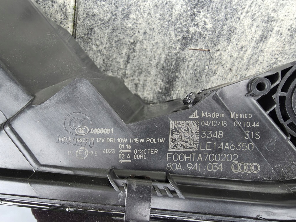 Audi q5 sq5 80a fy комплектна  фари full led dynamic 80a941033 80a941034 Недорого