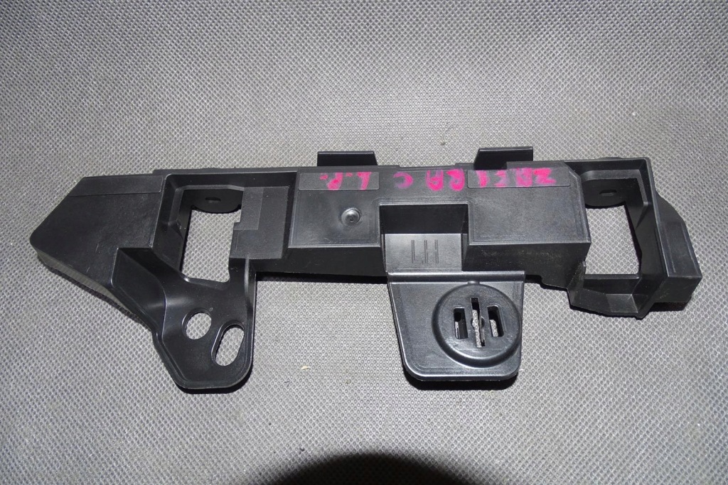 Купить Opel zafira c направляющая бампера левый перед