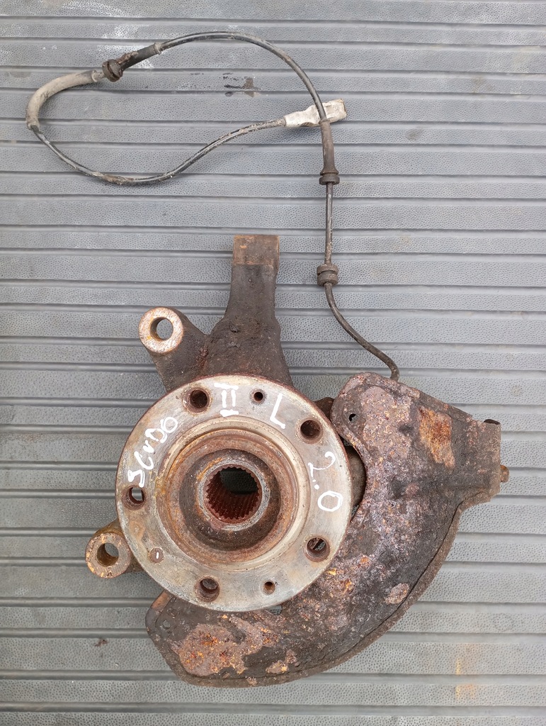 фото №1, Поворотный кулак ступица левый перед citroen jumpy ii scudo ii expert ii 07-