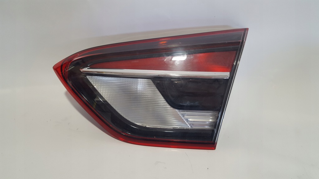 фото №1, Opel crossland x лампа правая задняя w крышка 39137524