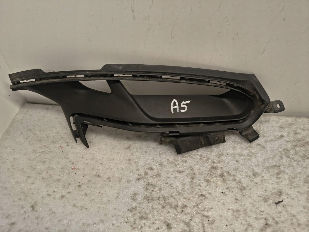 фото №1, Porsche taycan 9j1 решётка решётка радиатора бампера левая перед