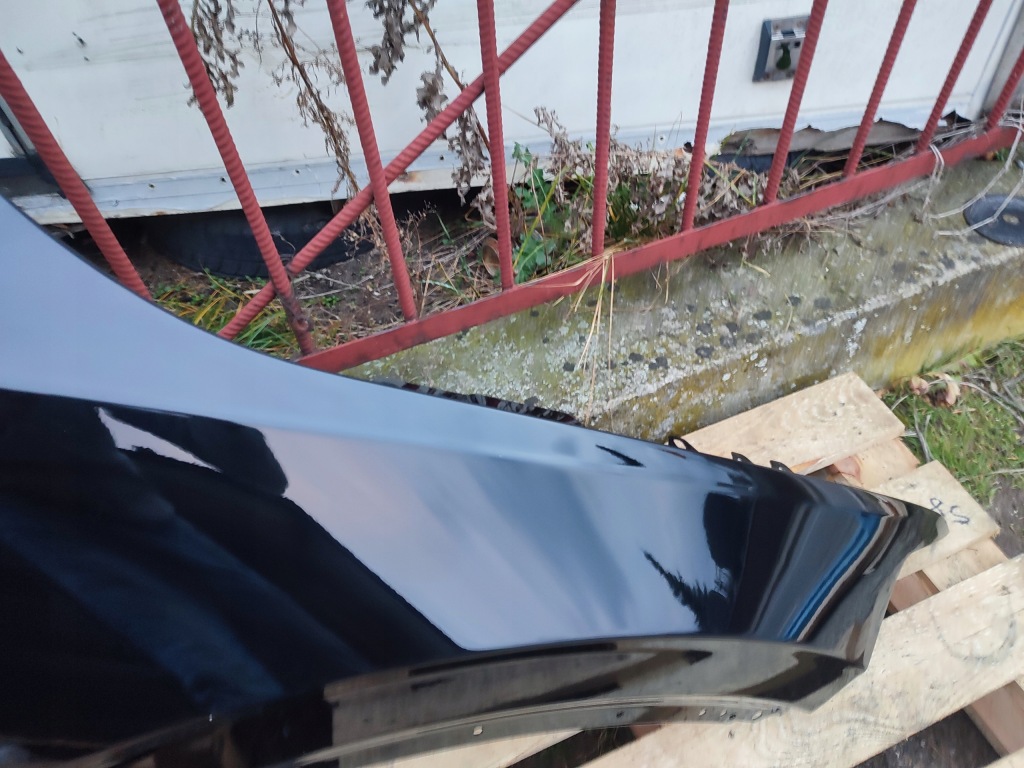 Купити Крила правий передній aluminiowy volvo xc90 2 2 09.14- лак 717