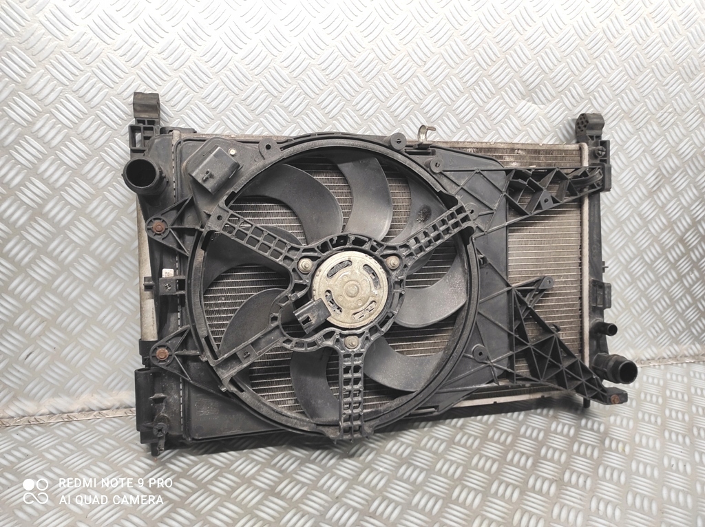 Купити Радіатор радіатор води інтеркулер вентилятор opel corsa d рестайлінг  1.3 cdti