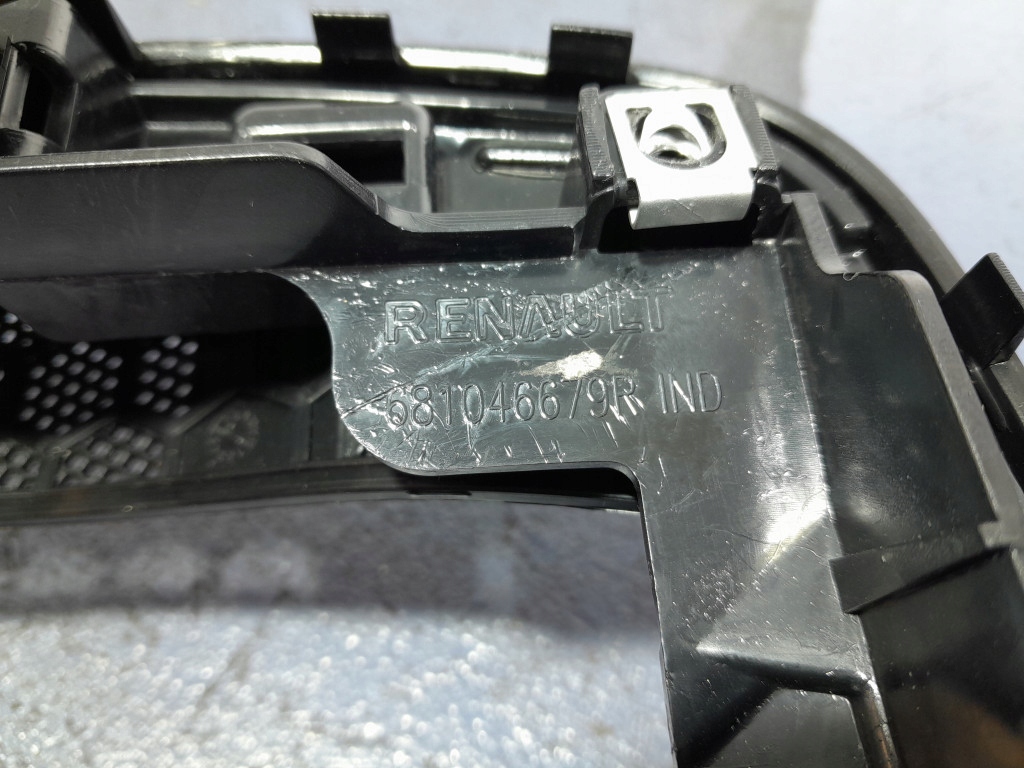 фото №3, Renault clio iv защита рамка радио панель кондиционера 681046679r