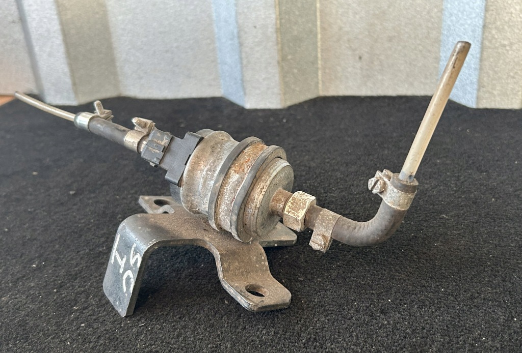 Помпа топлива webasto scania r 1445294 Доставка