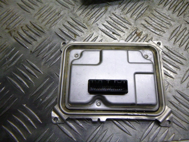 фото №1, Перетворювач модуль лампи перед opel corsa f оригінал