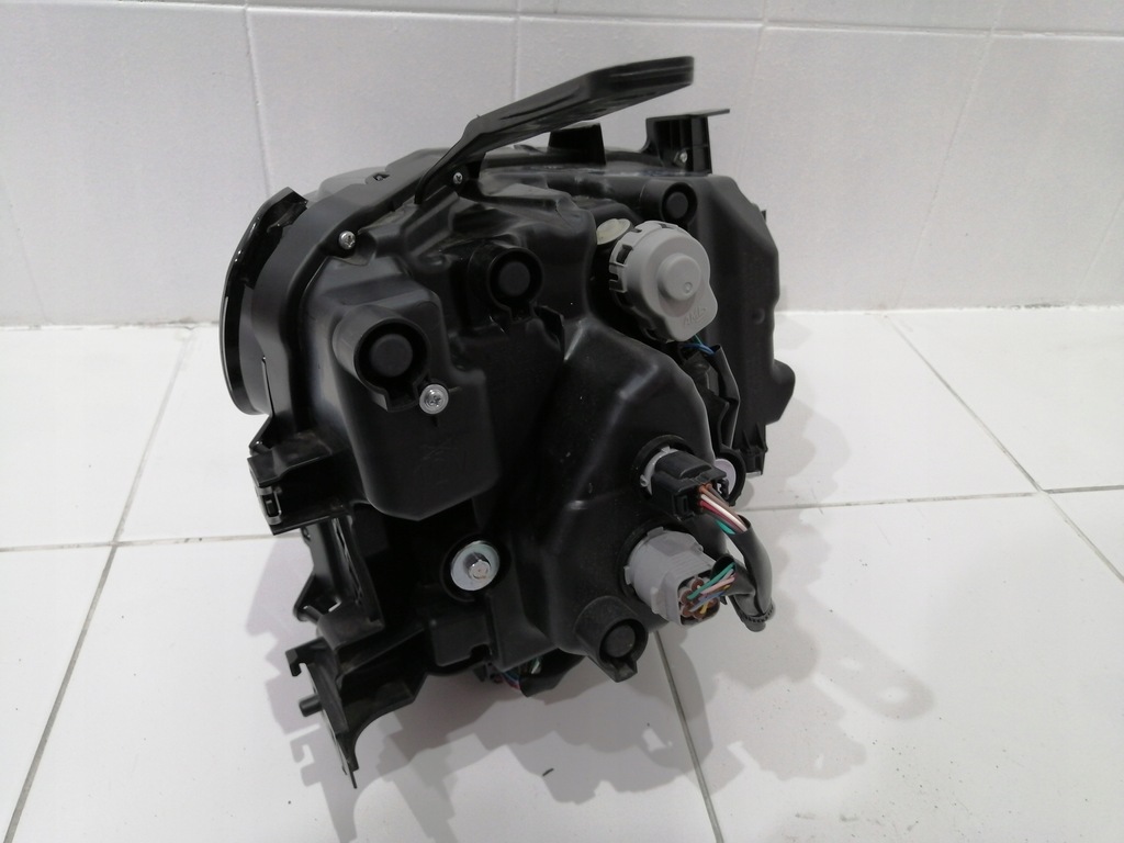 фото №12, Лампа левая передняя перед mazda mx-30 full led hal 6284