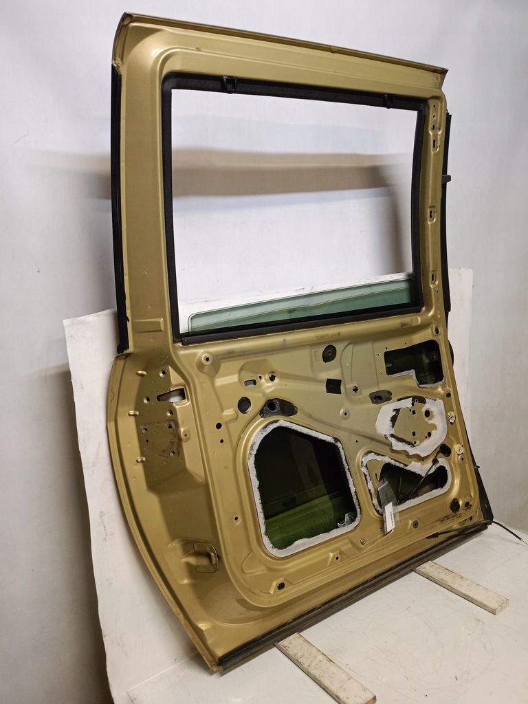 фото №6, Дверь левая задние kan citroen c8