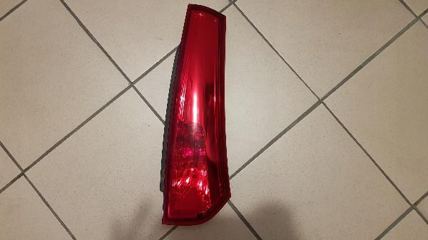 фото №1, Kia ceed 1 i kombi 92404-1h3 лампа задняя задняя