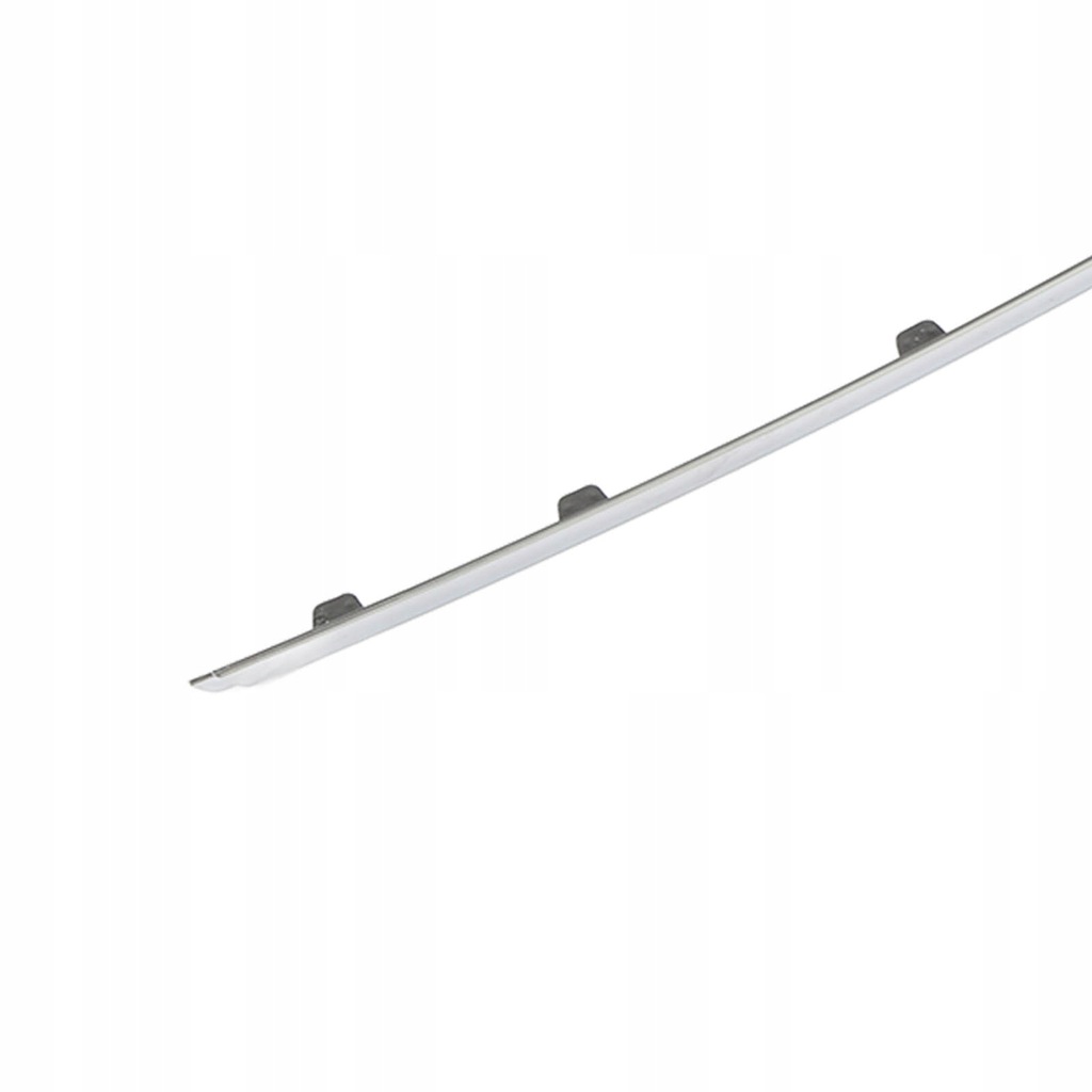 фото №12, Молдинг середня заднього бампера a2048853121