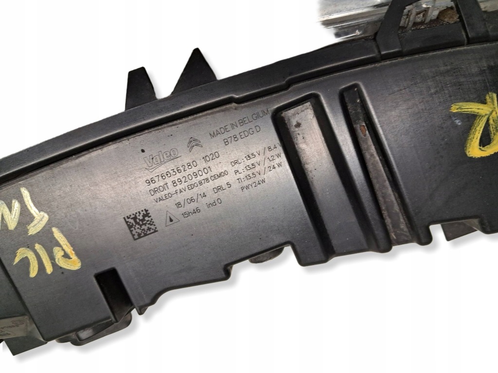 Citroen c4 picasso 2 правий фара led до рух dziennej 9676036280 Київ