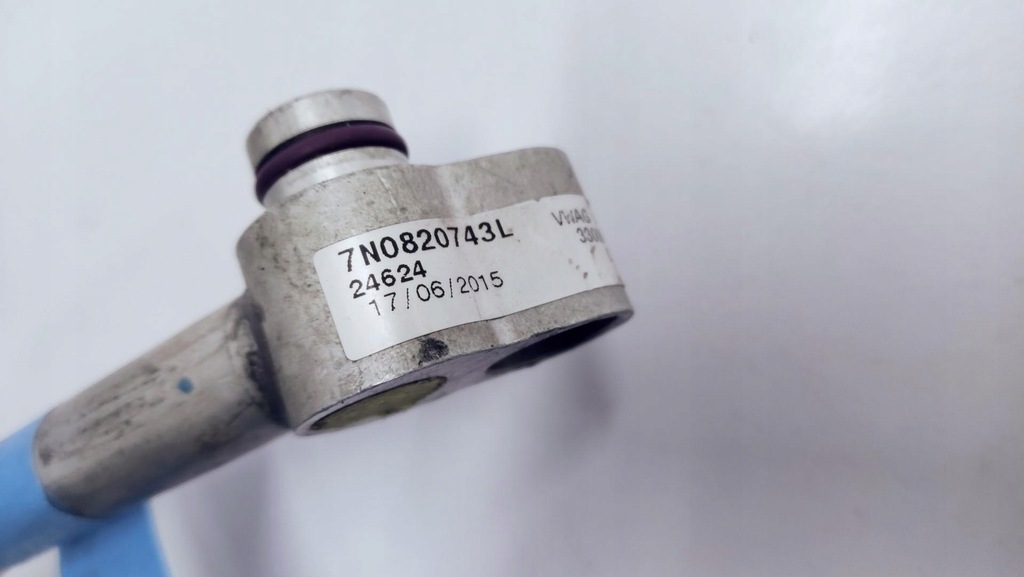 фото №7, Шланг кондиционера vw sharan 7n0820743l