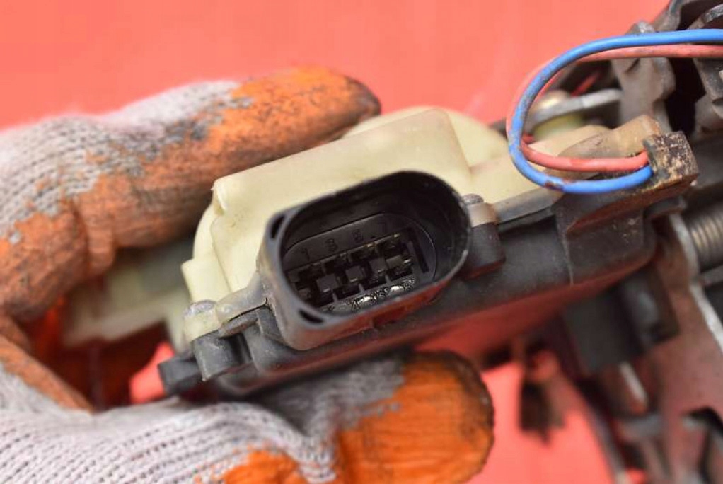 фото №7, Замок дверь правый перед передний eu 3b1837016ad skoda octavia 1 i 00-10