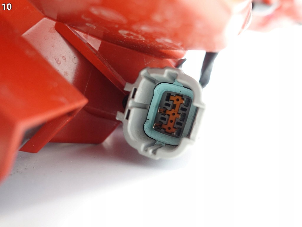 фото №11, Nissan 370z 09-20 лампа led левая задняя eu