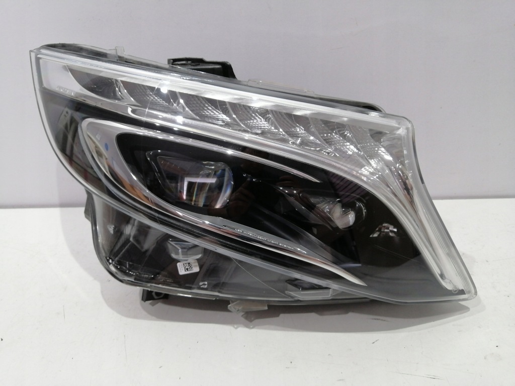 фото №1, Лампа правая передняя mercedes vito iii w447 lift