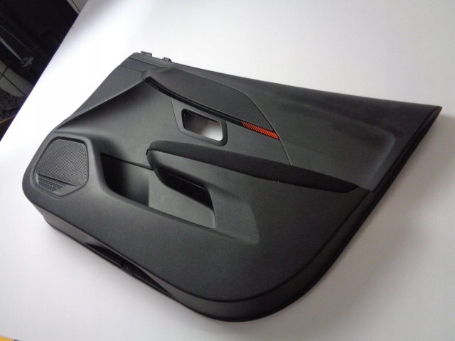 фото №1, Обивка дверь правый перед peugeot 208 ii 2019-