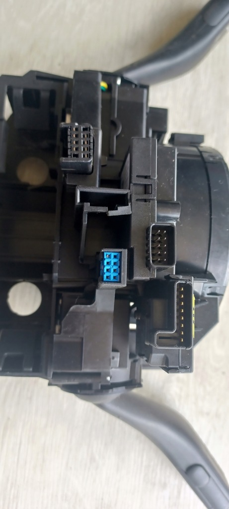 фото №7, Перемикач комбінований touran