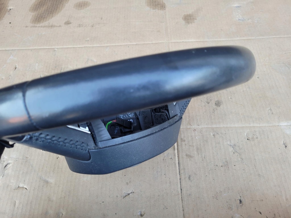 фото №10, Повітропровід шкіра audi q3 8u