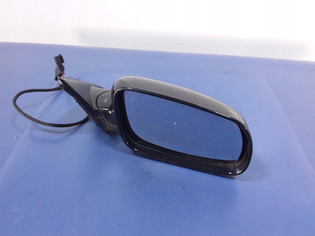 фото №1, Skoda superb i дзеркало праве 7 pin lf9r