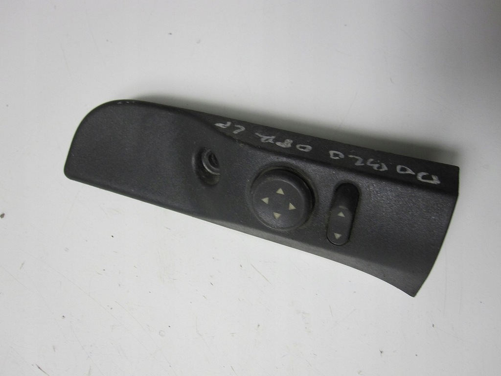 фото №1, Панель регулировки зеркал fiat оригинальный номер 735397272