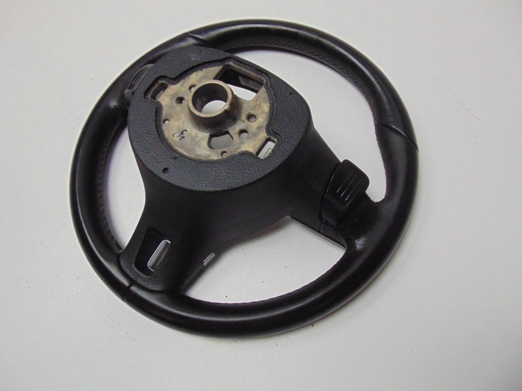 фото №11, Воздуховод кожаный мультифункция vw touran 2010-15 1t0419091ad