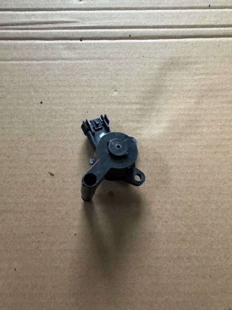 фото №1, Jeep wrangler jl датчик гальма 68361455ac